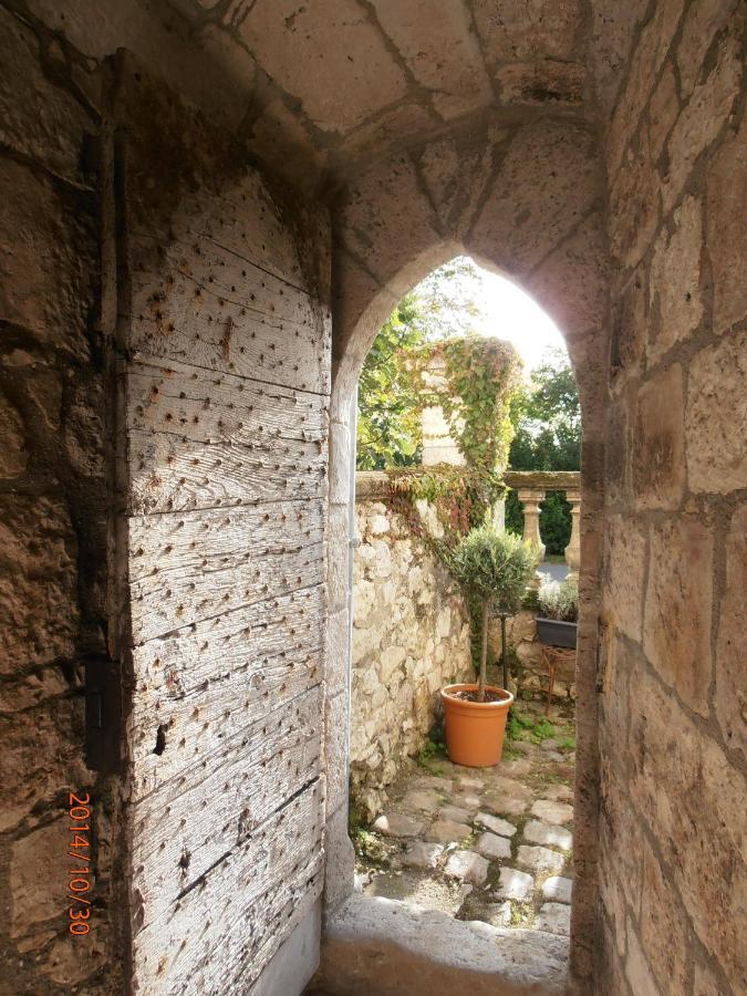 Cours De Thomazeau Bed and Breakfast Castillonnès Exterior foto