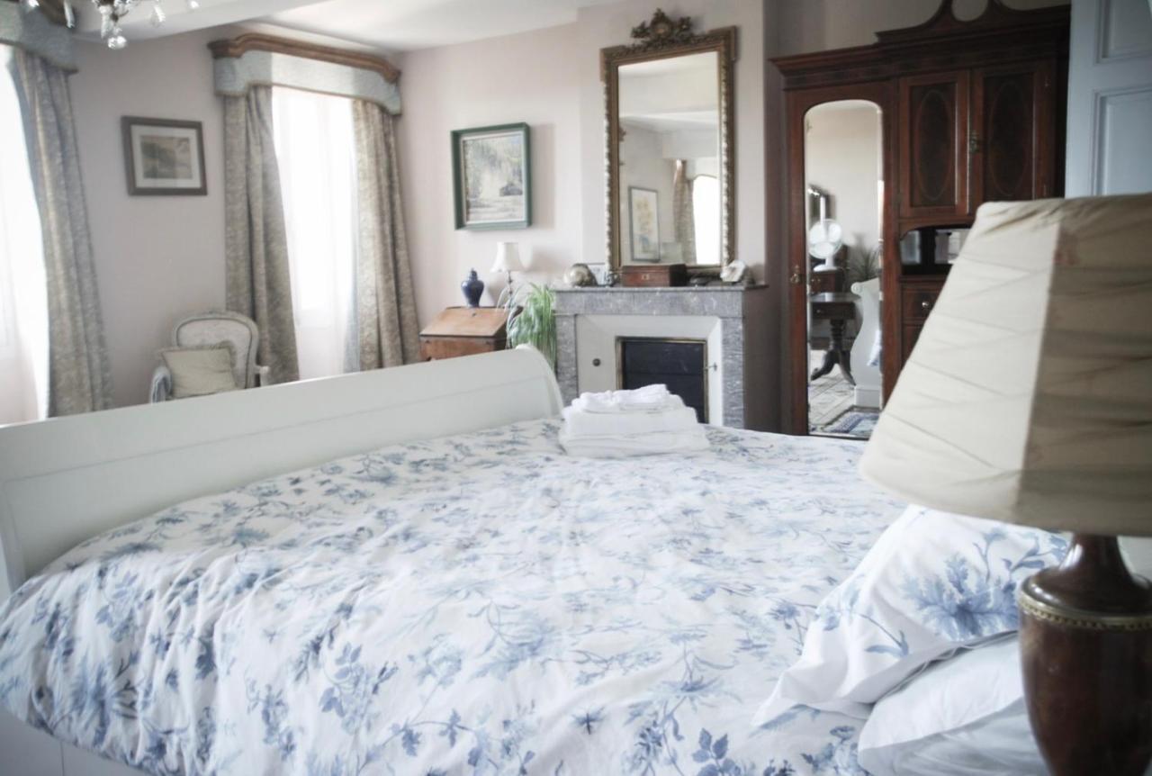 Cours De Thomazeau Bed and Breakfast Castillonnès Exterior foto